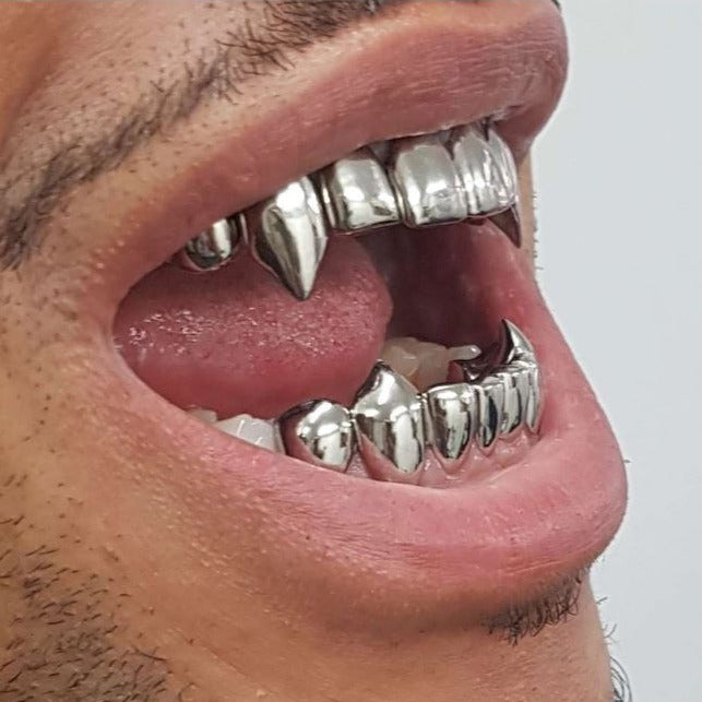 Vampire Eight (8) Set of Grillz ***LONG SHARP FANGS***